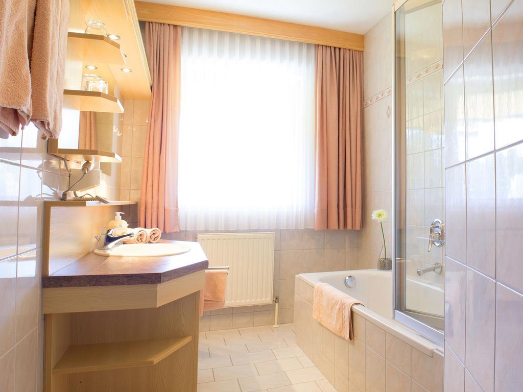 Apartmenthaus Brigitte Leutasch Phòng bức ảnh